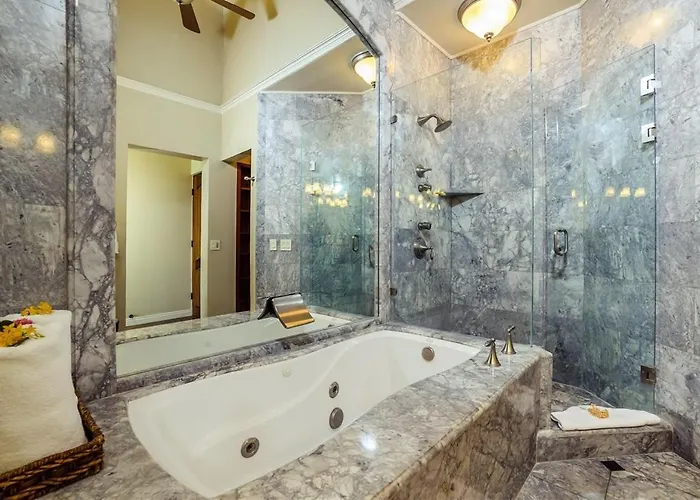 Palms 14 Luxury Beachfront Villa Playa Flamingo