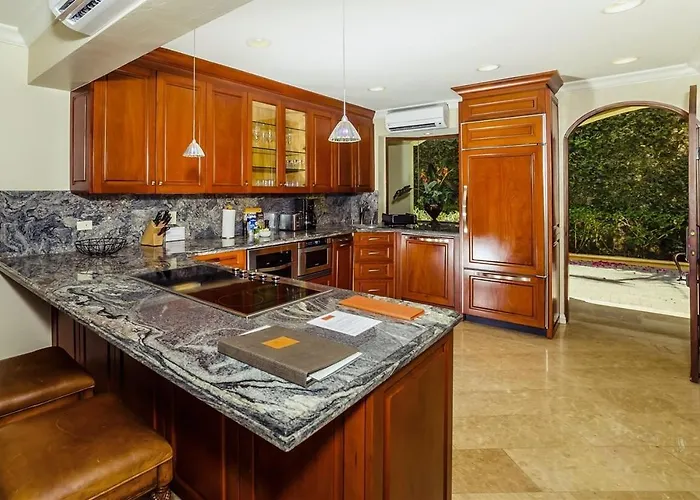 Pousada Palms 14 Luxury Beachfront *