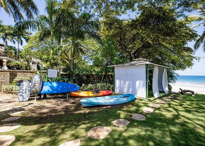 Palms 14 Luxury Beachfront Villa
